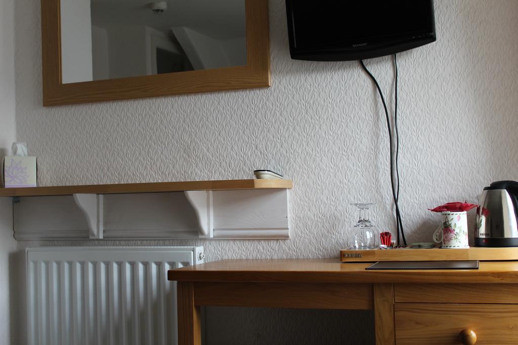 The Bay House Lake View Guest House - Adults Only Bowness-on-Windermere Pokój zdjęcie